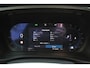 Volvo XC40 B4 Automaat Plus/Dark Achteruitrijcamera | Semi elektrische trekhaak | Stoelverwarming | Blind Spot | Stuurwiel verwarming | Google services | Bestuurdersstoel met geheugen | Harman/Kardon premium audio | Blind Spot | 18 inch lichtmetalen velgen |