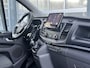 Ford Transit Custom 300 2.0 TDCI L2H1 Sortimo kastinrichting Airco Cruise control Trekhaak 2640kg trekgewicht 3-Persoons Stoelverwarming Bluetooth handsfree Parkeersensoren achter Schuifdeur links en rechts Euro 6