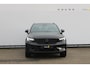 Volvo XC40 B4 211PK Automaat Plus Dark "Black uitgevoerd" / Google infotainment / Harman Kardon audio / Getinte ramen van de B-Stijl / Stoel en stuurwielverwarming