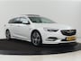 Opel Insignia 1.6 Turbo Executive | OPC Line | Panoramadak | Leder | Trekhaak | Stoelverwarming | Camera | Carplay | Matrix LED | Stuurverwarming | Navigatie | Dodehoek detectie | Climate control