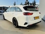 Kia Ceed Sportswagon 1.0 T-GDi ComfortLine Black Wheels + 4 season banden Demo auto ! | BTW Auto | Km-stand kan iets varieeren  ! | Informeer altijd even of de auto aanwezig is..