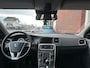 Volvo V60 1.6 T3 Momentum / Navi / PDC / Clima / Cruise / NAP
