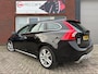 Volvo V60 1.6 T3 Momentum / Navi / PDC / Clima / Cruise / NAP