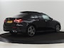 Mercedes-Benz A-klasse 250e AMG Line | Panoramadak | Stoelverwarming | Camera | Leder/Alcantara | Sfeerverlichting | Widescreen | Park Assist | Navigatie | Climate control | Full LED | PHEV | Plug In