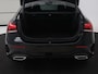 Mercedes-Benz A-klasse 250e AMG Line | Panoramadak | Stoelverwarming | Camera | Leder/Alcantara | Sfeerverlichting | Widescreen | Park Assist | Navigatie | Climate control | Full LED | PHEV | Plug In