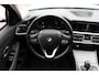 BMW 3-Serie 318d Executive Edition | NL-AUTO+N.A.P! | CARPLAY | PDC-V/A | CLIMA | DAB-RADIO | NAVI | LED | CRUISE |
