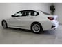 BMW 3-Serie 318d Executive Edition | NL-AUTO+N.A.P! | CARPLAY | PDC-V/A | CLIMA | DAB-RADIO | NAVI | LED | CRUISE |
