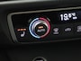 Audi Q3 45 TFSIe 180kW/245PK S Line · Camera · Stoelverwarming · Apple/Android Car Play · Leder/Stof · Trekhaak ·