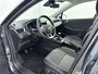 Renault Clio 1.0 TCe Intens 100PK | Trekhaak | Navigatie | Parkeersensoren | Keyless | Climate Control | Apple CarPlay & Android Auto