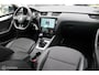 Skoda Octavia Combi 1.0 TSI Greentech Business Edition, Navi, Stoelverwarming, Donker glas, 17 Inch LMV, Cruise, Clima, App connect