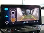 Volkswagen ID.3 Business 58 kWh Navigatie Apple Carplay/Android Auto Camera Parkeersensoren Adaptive Cruise Control Stoel- en stuurverwarming Lichtmetalen velgen Climate Control