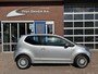 Volkswagen Up! 1.0 High Up BlueMotion | Cruise Control | Climate Control | Radio | Etc.