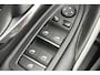 BMW 3-Serie Touring 320i M Sport Edition / Nederlandse Auto / Electrisch Schuifdak / Lederen bekleding / Electrisch verstelbare stoelen voor / Trekhaak Electrisch wegklapbaar / Dode hoeksensoren / Parkeercamera / Electrische achterklep / Stuurverwarming