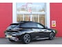 Peugeot 308 1.6 Plug-in Hybrid 180PK GT | PANORAMISCH SCHUIF/KANTEL DAK | 18" LICHTMETALEN VELGEN "PORTLAND" | ALCANTARA INTERIEUR | ELEKTRISCH BEDIENBARE BESTUURDERSSTOEL MET GEHEUGENFUNCTIE | STOEL/STUUR VERWARMING | 360° CAMERA | FOCAL AUDIO SYSTEM | PARKEERSENSOREN VOOR EN ACHTER | CLIMATE CONTROL | ADAPTIVE CRUISE CONTROL | KEYLESS ENTRY/START | DRAADLOZE APPLE CARPLAY/ANDROID AUTO | DRAADLOZE TELEFOONLADER | NAVIGATIE |