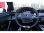 Peugeot 308 1.6 Plug-in Hybrid 180PK GT | PANORAMISCH SCHUIF/KANTEL DAK | 18" LICHTMETALEN VELGEN "PORTLAND" | ALCANTARA INTERIEUR | ELEKTRISCH BEDIENBARE BESTUURDERSSTOEL MET GEHEUGENFUNCTIE | STOEL/STUUR VERWARMING | 360° CAMERA | FOCAL AUDIO SYSTEM | PARKEERSENSOREN VOOR EN ACHTER | CLIMATE CONTROL | ADAPTIVE CRUISE CONTROL | KEYLESS ENTRY/START | DRAADLOZE APPLE CARPLAY/ANDROID AUTO | DRAADLOZE TELEFOONLADER | NAVIGATIE |