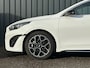 Kia Ceed 1.5 T-GDi 160pk GT-PlusLine I Schuif/Kanteldak I Stoelverwarming V+A I Stuurverwarming I Elektr. Verst. Geheugen Stoel I Camera I JBL I PDC V+A I