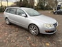 Volkswagen Passat 2.0 FSI AUTOMAAT / CLIMAT / TREKHAAK / EXPORT / APK 06-2026