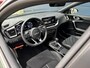 Kia Ceed Sw 1.5 T-GDi 140pk GT-PlusLine | Navigatie | JBL Audio | Stoelverwarming | Parkeercamera | Parkeersensoren | LED |