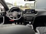 Kia Ceed Sw 1.5 T-GDi 140pk GT-PlusLine | Navigatie | JBL Audio | Stoelverwarming | Parkeercamera | Parkeersensoren | LED |