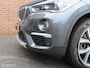BMW X1 sDrive20i High Executive|Sportleer|Camera|Carplay|HUD|Harman Kardon|19".
