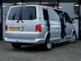 Volkswagen Transporter 2.0 TDI L2H1 32 DC Bulli | Trekhaak | Glasslook | Camera | Navigatie | Airco | Adaptieve Cruise Control | LED Koplampen | Vloerplaat | Wandbekleding | Sidebars | Metallic Lak | Parkeersensoren | Virtual Cockpit | Bluetooth | Apple Carplay | Android Auto | Discovery Pro |