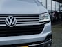 Volkswagen Transporter 2.0 TDI L2H1 32 DC Bulli | Trekhaak | Glasslook | Camera | Navigatie | Airco | Adaptieve Cruise Control | LED Koplampen | Vloerplaat | Wandbekleding | Sidebars | Metallic Lak | Parkeersensoren | Virtual Cockpit | Bluetooth | Apple Carplay | Android Auto | Discovery Pro |