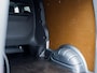 Volkswagen Transporter 2.0 TDI L2H1 32 DC Bulli | Trekhaak | Glasslook | Camera | Navigatie | Airco | Adaptieve Cruise Control | LED Koplampen | Vloerplaat | Wandbekleding | Sidebars | Metallic Lak | Parkeersensoren | Virtual Cockpit | Bluetooth | Apple Carplay | Android Auto | Discovery Pro |
