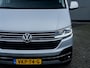 Volkswagen Transporter 2.0 TDI L2H1 32 DC Bulli | Trekhaak | Glasslook | Camera | Navigatie | Airco | Adaptieve Cruise Control | LED Koplampen | Vloerplaat | Wandbekleding | Sidebars | Metallic Lak | Parkeersensoren | Virtual Cockpit | Bluetooth | Apple Carplay | Android Auto | Discovery Pro |
