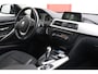BMW 3-Serie Touring 320i Executive | Origineel NL | PDC | Trekhaak | Cruise Control | Navigatie |