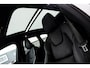Volvo XC60 T8 Ultra Black Edition AWD Facelift | Massage | Luchtvering | B&