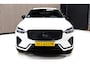 Volvo XC60 T8 Ultra Black Edition AWD Facelift | Massage | Luchtvering | B&