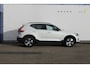 Volvo XC40 T4 211PK Autm. Plug-in hybrid Plus Dark Semi elektrisch wegklapbare trekhaak / Elektrisch bedienbare bestuurdersstoel met geheugen / Harman Kardon Audio