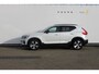 Volvo XC40 T4 211PK Autm. Plug-in hybrid Plus Dark Semi elektrisch wegklapbare trekhaak / Elektrisch bedienbare bestuurdersstoel met geheugen / Harman Kardon Audio