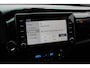 Toyota Hilux 2.8 D-4D Xtra Cab Invincible 4WD Automaat | Rijklaar | Trekhaak | Leder | Stoelverw. | LED | Apple/Android | Keyless | Park.sens. v+a