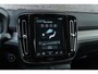 Volvo XC40 Plug-in Hybrid T4 Inscription Expression | Keyless | Stoel- en stuurverwarming | Achteruitrijcamera | Parkeersensoren voor + achter | Getint glas | Navigatie | Apple Carplay / Android Auto | LED koplampen |