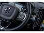 Volvo XC40 Plug-in Hybrid T4 Inscription Expression | Keyless | Stoel- en stuurverwarming | Achteruitrijcamera | Parkeersensoren voor + achter | Getint glas | Navigatie | Apple Carplay / Android Auto | LED koplampen |