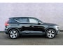 Volvo XC40 Plug-in Hybrid T4 Inscription Expression | Keyless | Stoel- en stuurverwarming | Achteruitrijcamera | Parkeersensoren voor + achter | Getint glas | Navigatie | Apple Carplay / Android Auto | LED koplampen |
