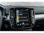 Volvo XC40 Plug-in Hybrid T4 Inscription Expression | Keyless | Stoel- en stuurverwarming | Achteruitrijcamera | Parkeersensoren voor + achter | Getint glas | Navigatie | Apple Carplay / Android Auto | LED koplampen |