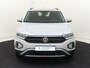 Volkswagen T-Roc 1.5 TSI Style | Parkeerassistent | Adaptieve cruise control | CarPlay | Parkeersensoren | Climate control | Digital cockpit Pro |