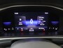 Volkswagen T-Roc 1.5 TSI Style | Parkeerassistent | Adaptieve cruise control | CarPlay | Parkeersensoren | Climate control | Digital cockpit Pro |
