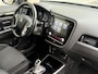 Mitsubishi Outlander 2.4 PHEV Pure / Apple CarPlay/Android Auto / Achteruitrijcamera / Stoelverwarming / Climate Control / Keyless Entry&Start / DAB /