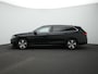 Volkswagen Passat Variant 1.5 eTSI 150 pk DSG Business | Trekhaak | 360 camera | Leder/alcantara | Stuur-/stoelverwarming | Massage