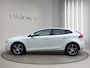Volvo V40 2.0 T2 Kinetic | Camera + Sensoren | Navigatie | L.M.Velg | 17"Velg | Led koplampen |