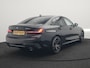 BMW 3-Serie 330e M Sport PHEV 293pk Dealer O.H. | Adaptief Onderstel | Sfeerverlichting | Alcantara Sportstoelen Verwarmd | Virtual | Apple Carplay | Navigatie | Cruise Control | DAB | 19"L.M | Plug In Hybrid