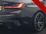 BMW 3-Serie 330e M Sport PHEV 293pk Dealer O.H. | Adaptief Onderstel | Sfeerverlichting | Alcantara Sportstoelen Verwarmd | Virtual | Apple Carplay | Navigatie | Cruise Control | DAB | 19"L.M | Plug In Hybrid