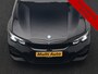 BMW 3-Serie 330e M Sport PHEV 293pk Dealer O.H. | Adaptief Onderstel | Sfeerverlichting | Alcantara Sportstoelen Verwarmd | Virtual | Apple Carplay | Navigatie | Cruise Control | DAB | 19"L.M | Plug In Hybrid