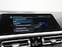 BMW 3-Serie 330e M Sport Plug In Hybrid 293pk Dealer O.H. PHEV | Adaptief Onderstel | Sfeerverlichting | Alcantara Sportstoelen Verwarmd | Virtual | Apple Carplay | Navigatie | DAB | 19"L.M |