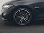 BMW 3-Serie 330e M Sport PHEV 293pk Dealer O.H. | Adaptief Onderstel | Sfeerverlichting | Alcantara Sportstoelen Verwarmd | Virtual | Apple Carplay | Navigatie | Cruise Control | DAB | 19"L.M | Plug In Hybrid