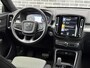 Volvo XC40 1.5 T5 Recharge Business Pro | Adaptieve cruise control | 19" wielen | Parkeerverwarming | Extra getint glas achter | Dodehoek detectie BLIS |