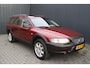 Volvo V70 Cross Country 2.4 T Comfort Line AUTOMAAT - KOPPAKKING DEFECT